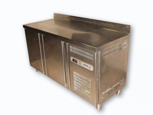 Стол холодильный 2-х дверный Fagor MSP-150 б/у